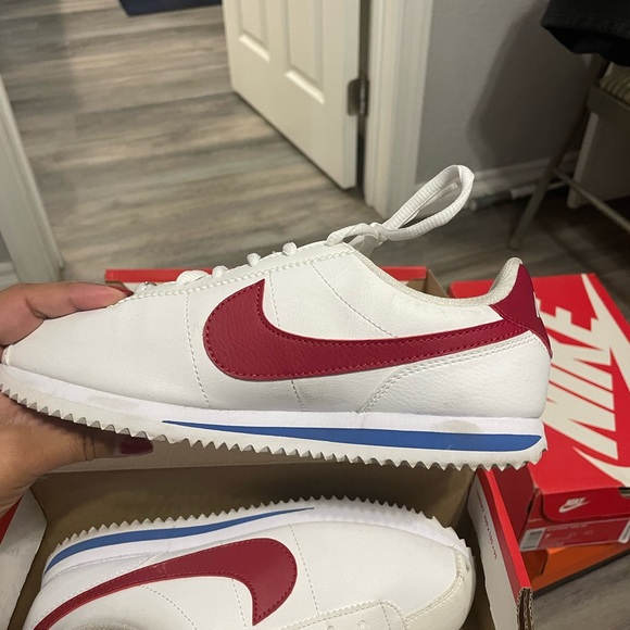 Nike Cortez - Picture 3 of 3